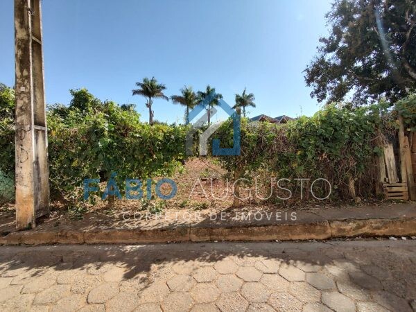 LOTE BAIRRO SÃO GERALDO